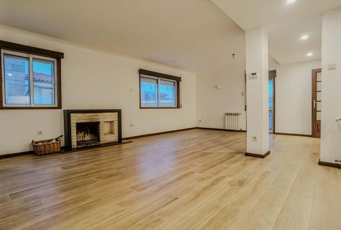 Villa in Senhora da Hora, Porto District, Portugal 4 - 17650038
