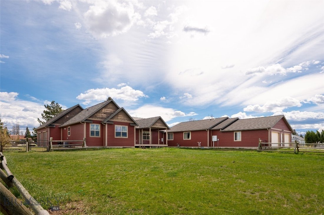 House in Gallatin Gateway, Montana, United States 2 - 17649214