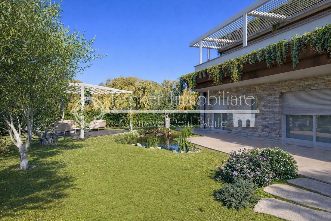Villa in Center, Forte dei Marmi, Tuscany 2 - 12483485