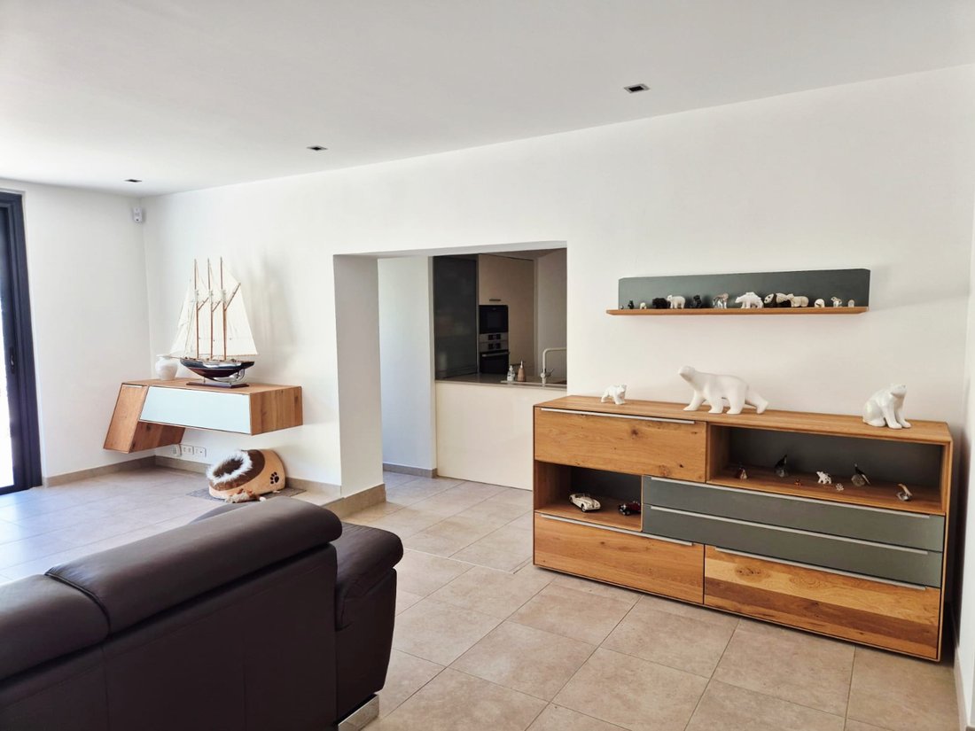 Estate in Nord, Cavalaire-sur-Mer, France 4 - 17656061