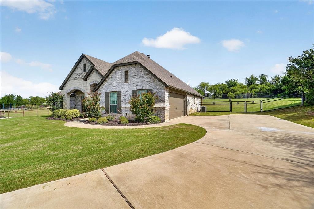 House in Weatherford, Texas, United States 2 - 17649683