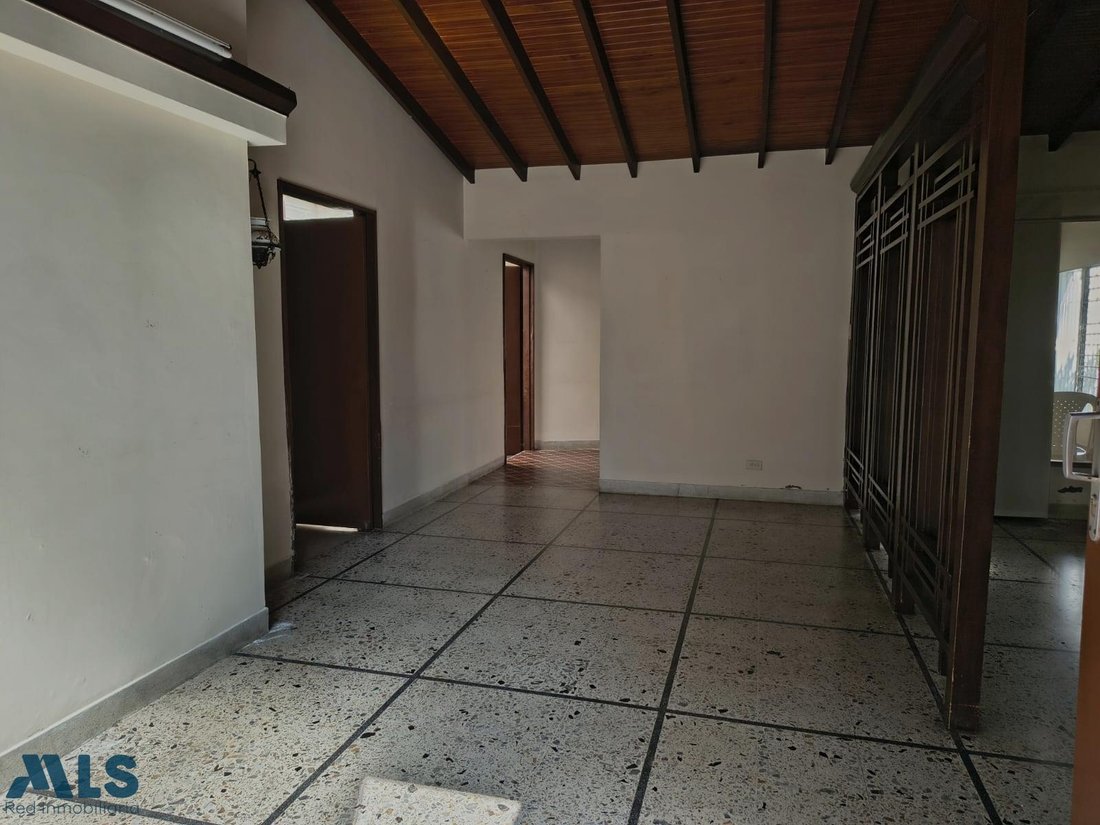 House in Medellín, Antioquia, Colombia 3 - 17652124
