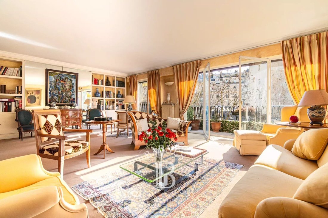 Apartment in Porte Dauphine, Paris 16e Arrondissement, Paris 1 - 17645102