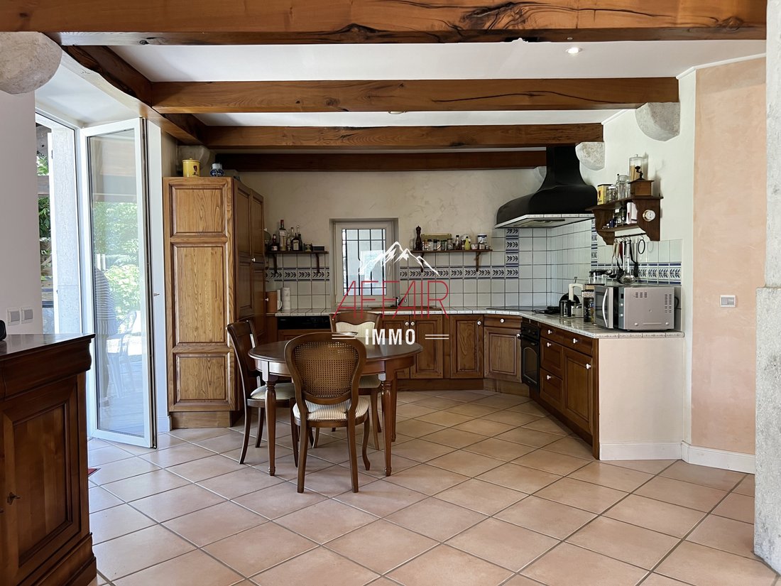 House in Saint-Jean-de-Gonville, Auvergne-Rhône-Alpes, France 5 - 17649890
