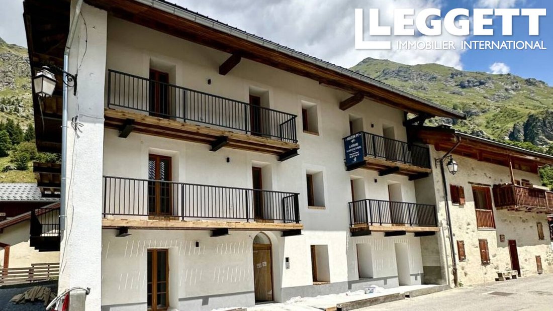 Apartment in Champagny-en-Vanoise, Auvergne-Rhône-Alpes, France 3 - 14329351