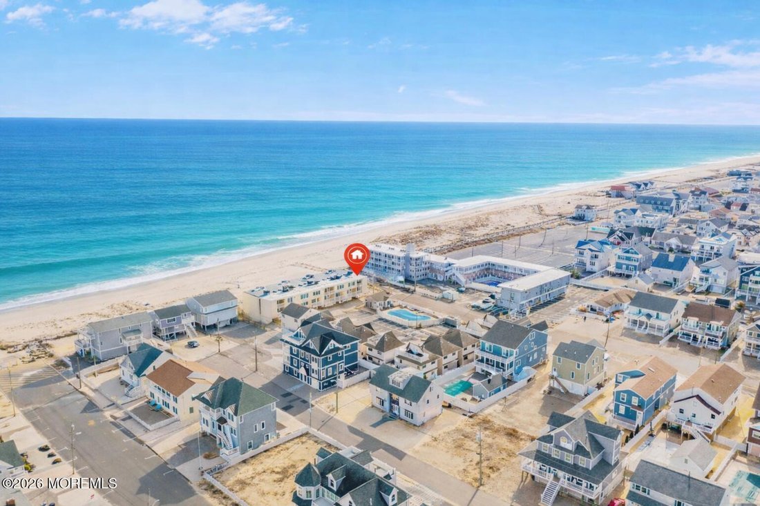 Condo in Seaside Heights, New Jersey, United States 2 - 17646072