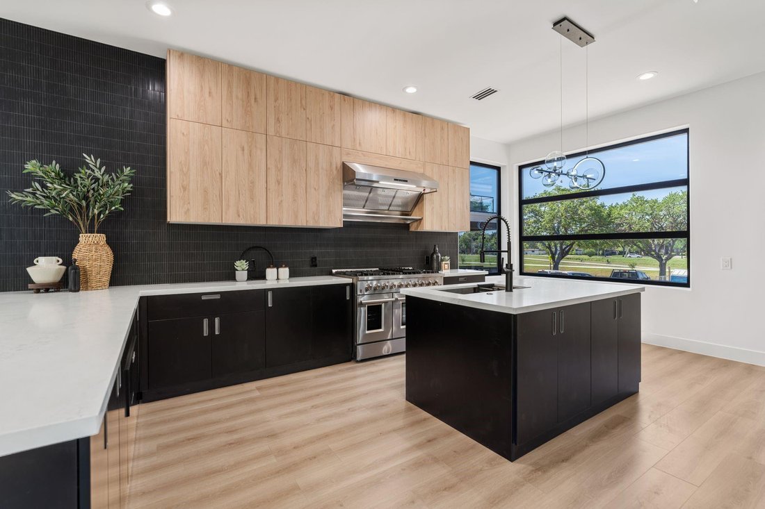 House in Houston, Texas, United States 3 - 17649434