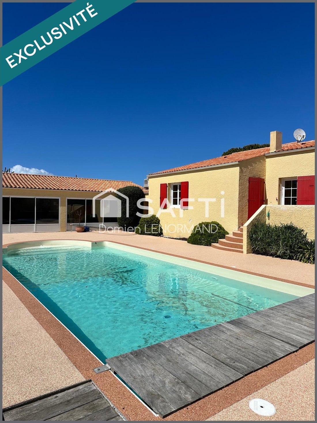 House in Saint-Pierre-d'Oléron, Nouvelle-Aquitaine, France 1 - 17654932