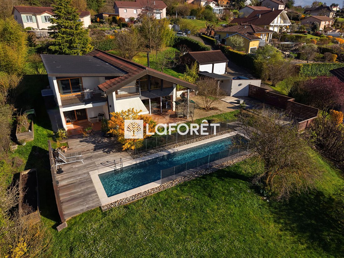 Villa in Ceyzeriat, Auvergne-Rhône-Alpes, France 1 - 17646811