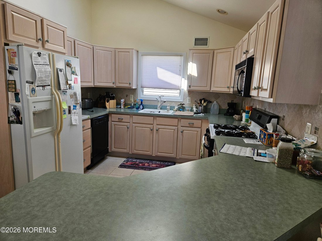 House in Ship Bottom, New Jersey, United States 3 - 17647783