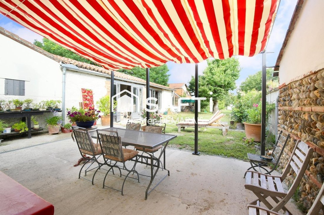 House in Grisolles, Occitania, France 1 - 17655026