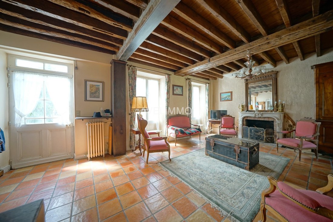 House in La Queue-les-Yvelines, Ile-de-France, France 2 - 17649908