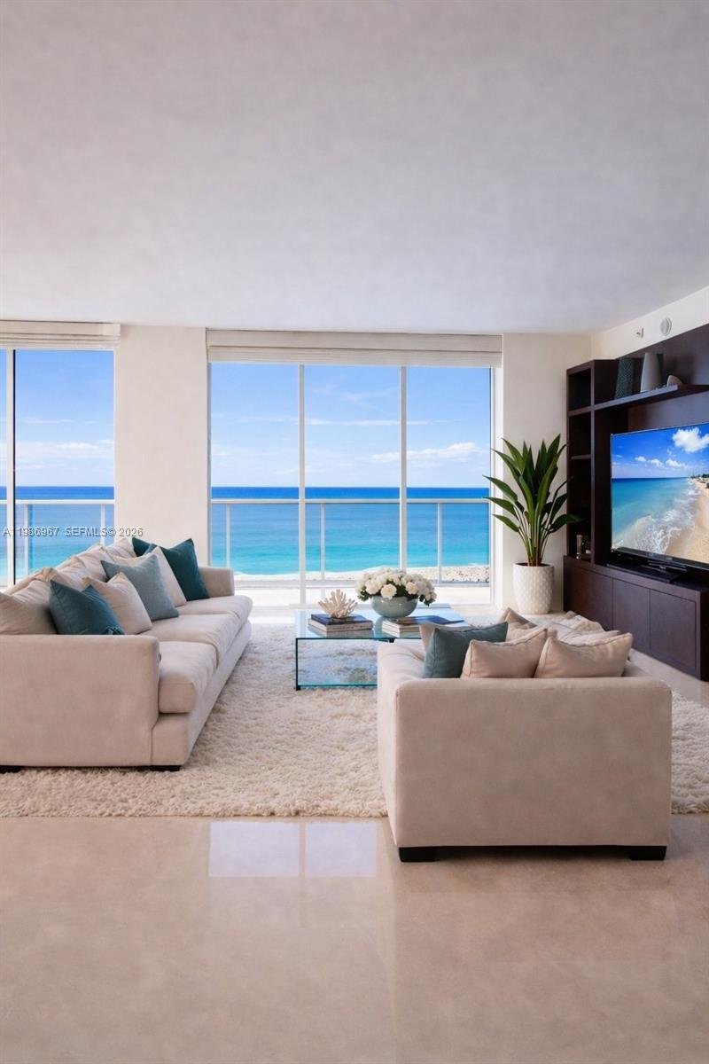 Condo in Hallandale Beach, Florida, United States 4 - 17645155