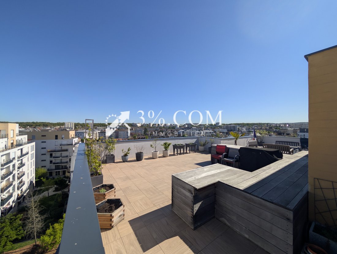 Apartment in Poissy, Ile-de-France, France 4 - 17649497