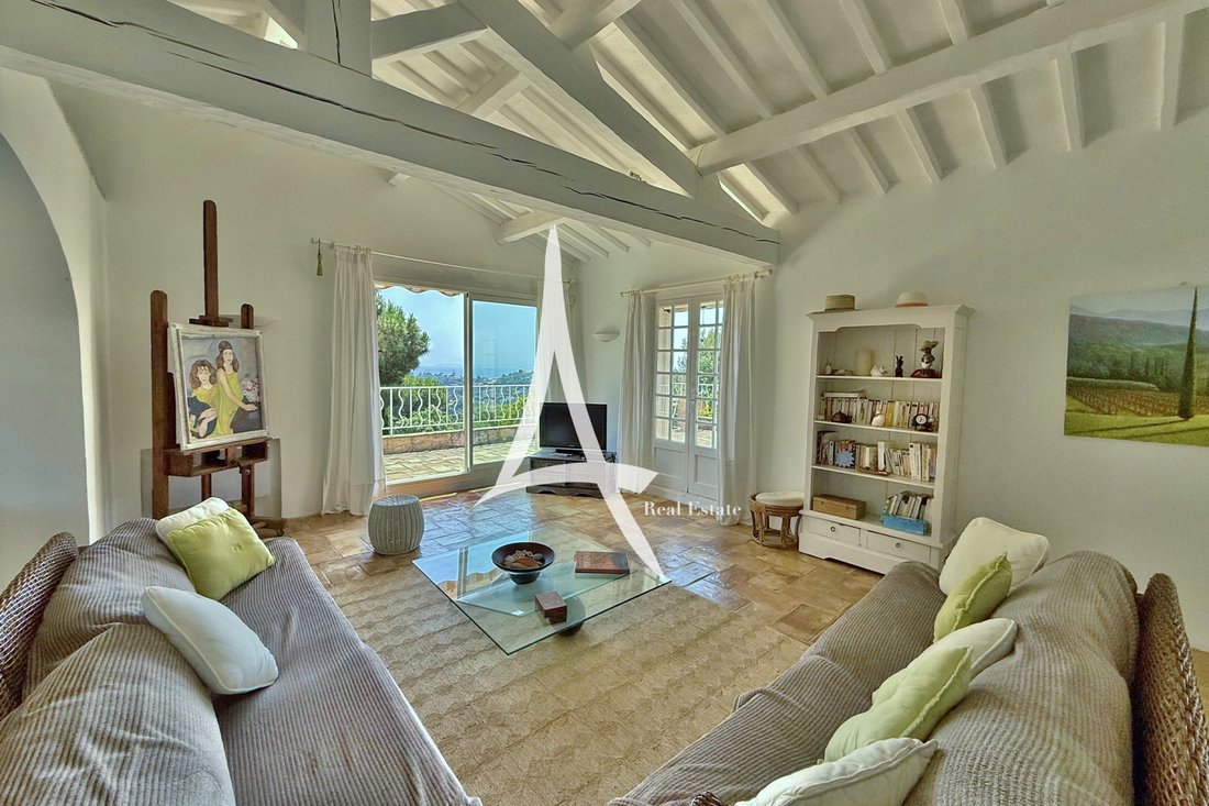Villa in La Croix-Valmer, Provence-Alpes-Côte d'Azur, France 5 - 14674879