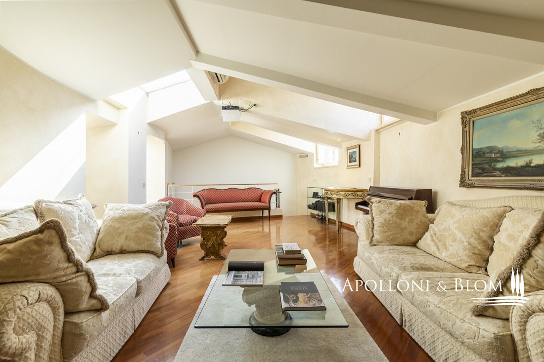 Apartment in Historic Center, Siena, Tuscany 3 - 17649861