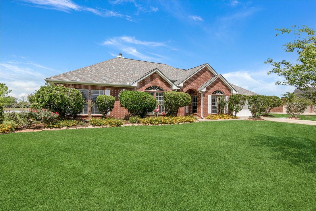 House in Dickinson, Texas, United States 4 - 17645980