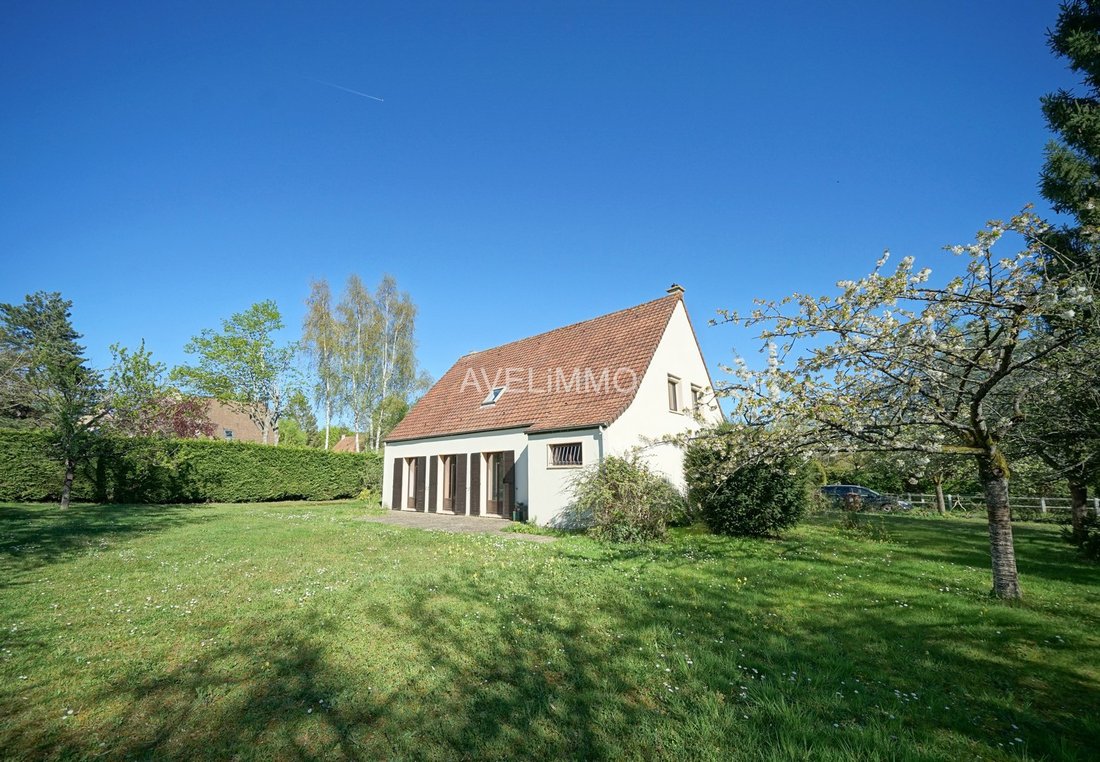 House in La Queue-les-Yvelines, Ile-de-France, France 3 - 17649896