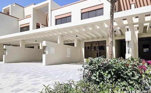 Townhouse in Al Hebiah 5, Al Hebiah, Dubai 1