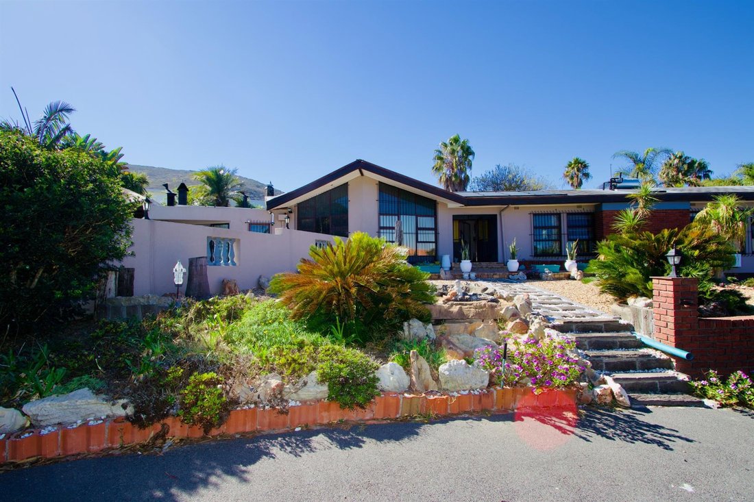 House in Cape Town, Western Cape, South Africa 4 - 17650062