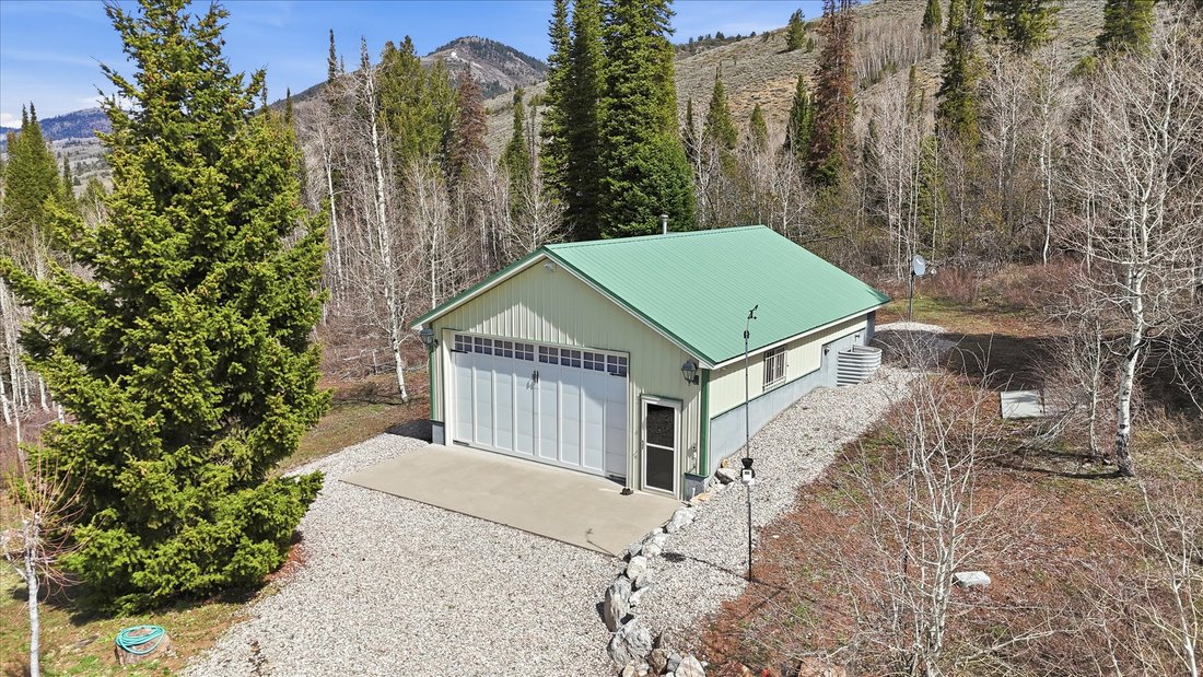 House in Logan, Utah, United States 2 - 17648611