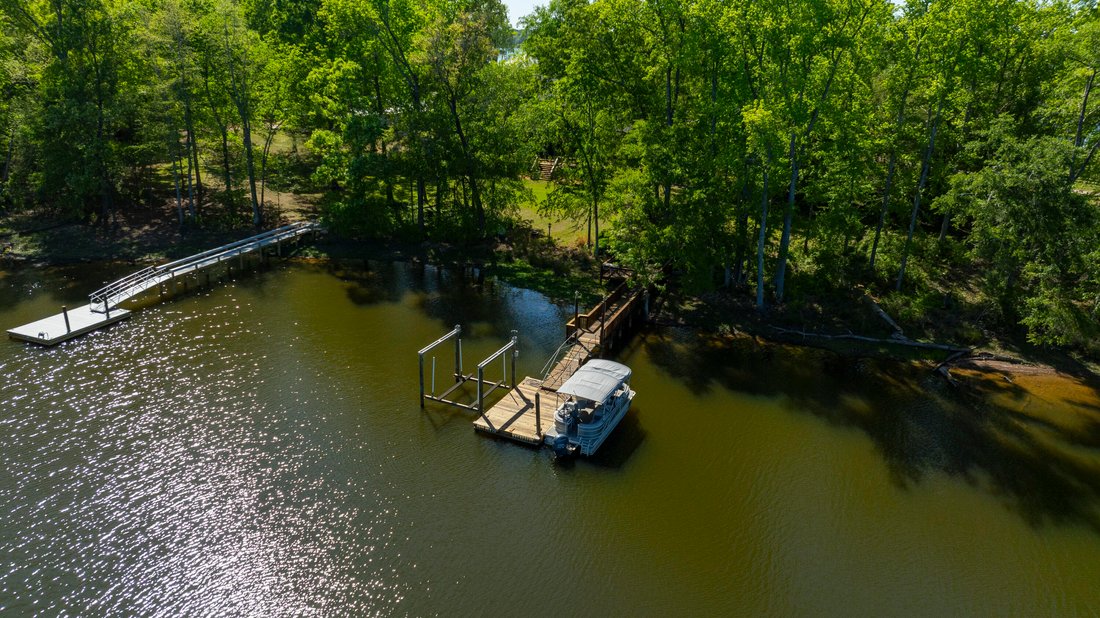 House in Wyses Ferry, South Carolina, United States 2 - 17657739