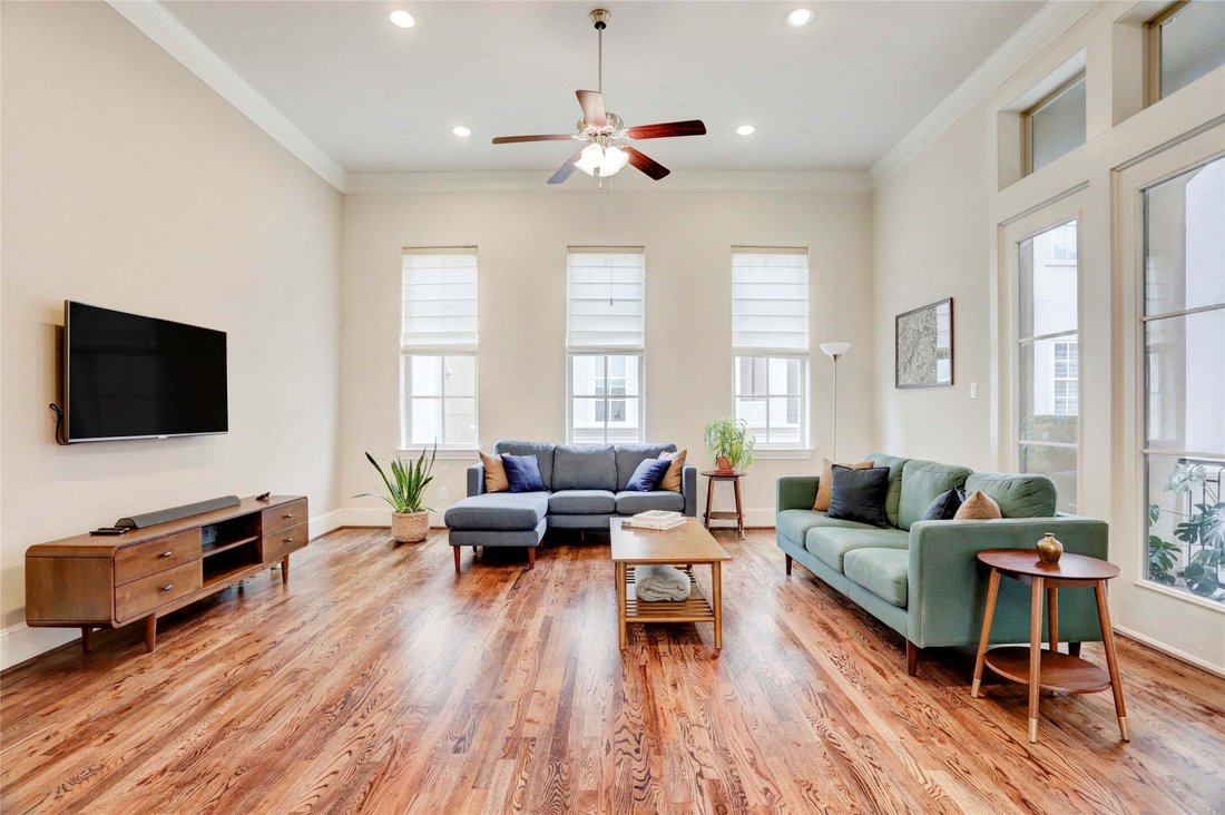 House in Houston, Texas, United States 4 - 17650932