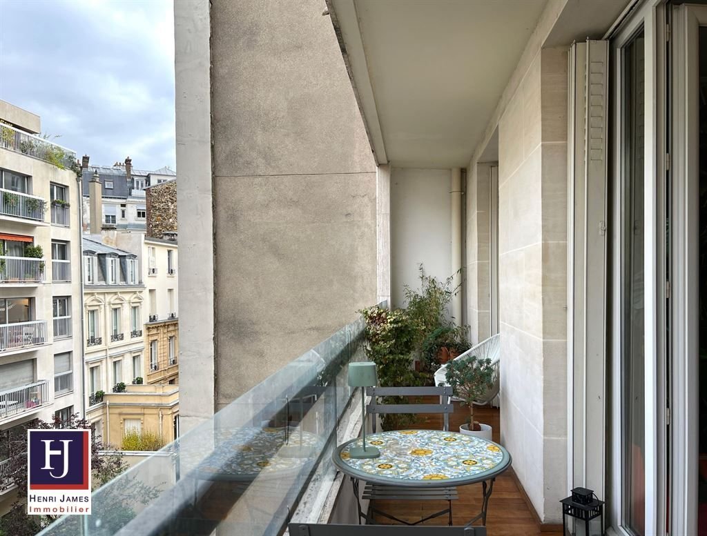 Apartment in Saint Gervais, Paris 4e Arrondissement, Paris 3 - 17649868