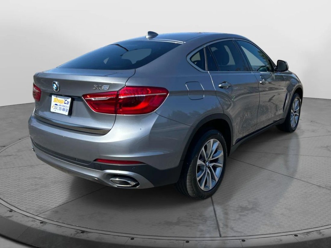 Suv in Canton, MA, United States 5 - 17650797