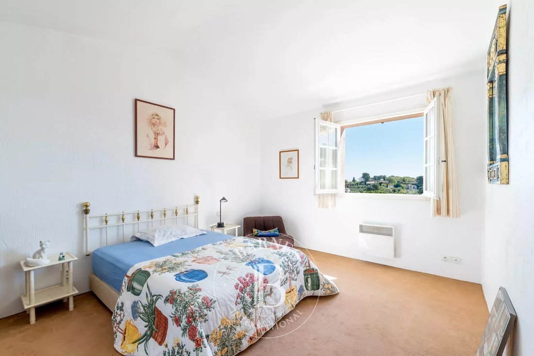 House in Le Rouret, Provence-Alpes-Côte d'Azur, France 5 - 17650360