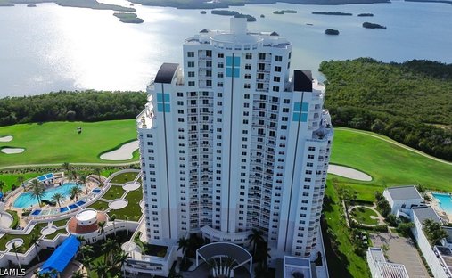 Condo in Bonita Springs, Florida, United States 1