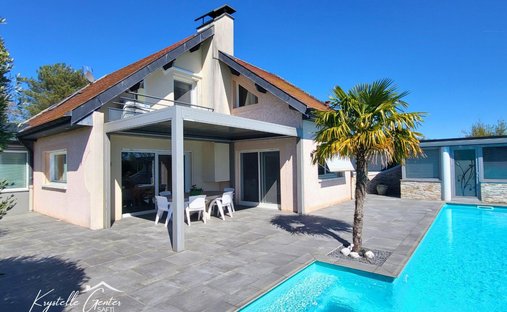 House in Zone Portuaire-Le Boichot, Dole, France 1