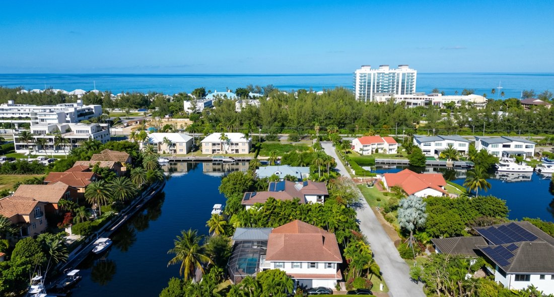 House in West Bay, West Bay, Cayman Islands 2 - 17650229