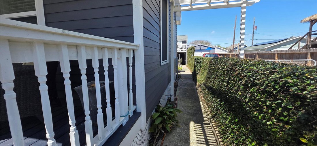 Galveston, Texas, United States 4 - 17649508