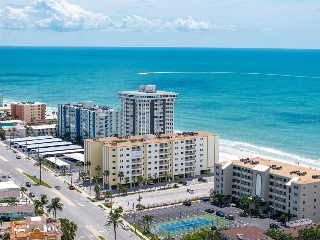 Condo in Madeira Beach, Florida, United States 5 - 17645925