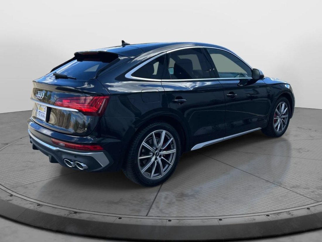 Suv in Canton, MA, United States 5 - 17460589