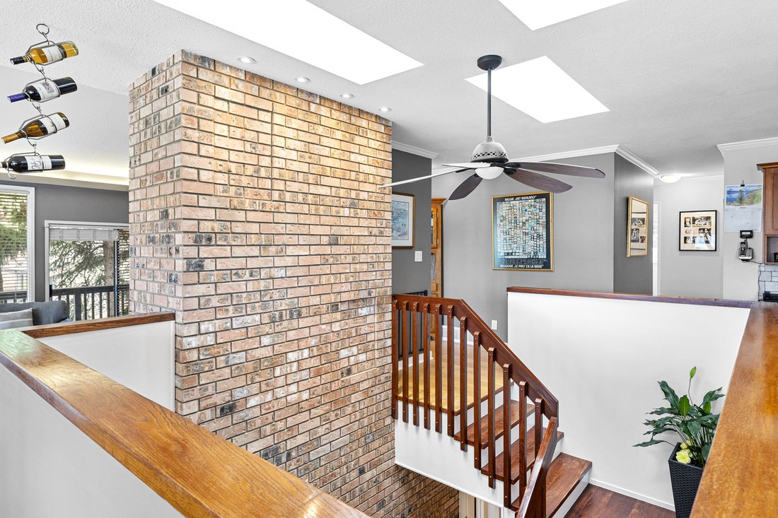 House in West Kelowna, British Columbia, Canada 3 - 17655972