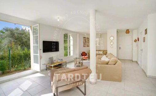 Apartment in Grimaud, Provence-Alpes-Côte d'Azur, France 1