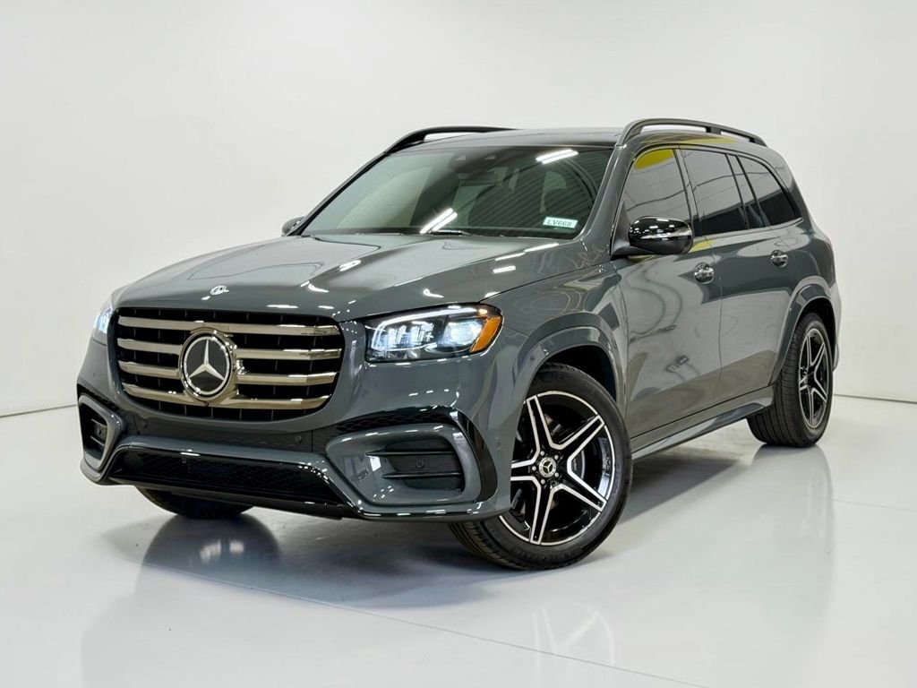 Suv in Lake Villa, IL, United States 2 - 17404400