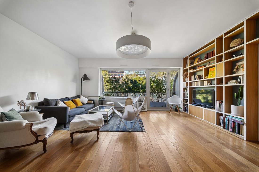 Apartment in La Plaine des Sablons, Neuilly-sur-Seine, France 1 - 17653594