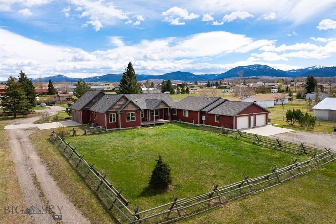 House in Gallatin Gateway, Montana, United States 1 - 17649214