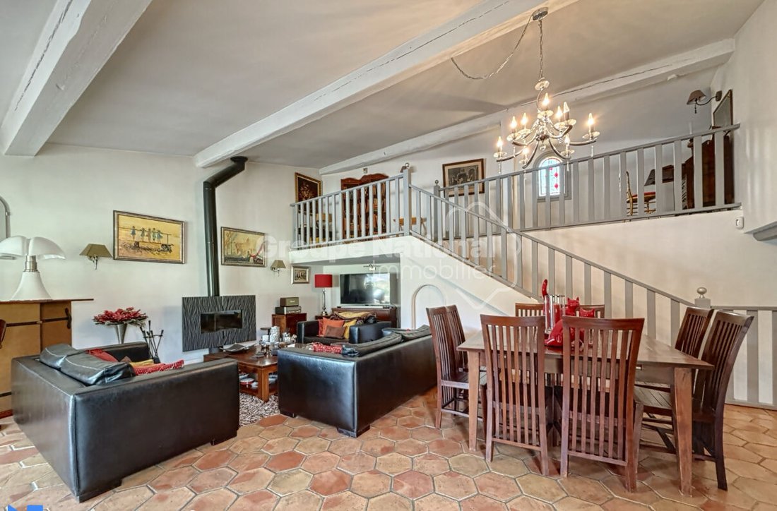 Villa in Le Tignet, Provence-Alpes-Côte d'Azur, France 4 - 17657787
