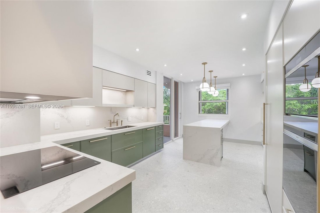 Condo in Key Biscayne, Florida, United States 1 - 17648420
