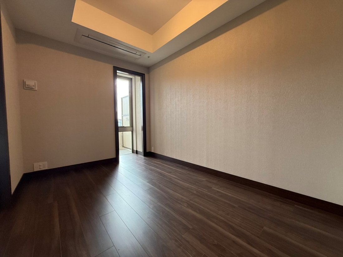 Condo in Osaka, Osaka, Japan 5 - 17644902