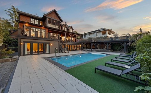 House in Surrey, British Columbia, Canada 1