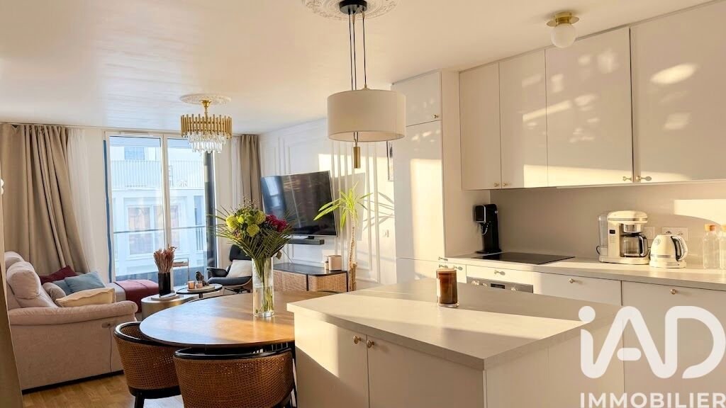 Apartment in Voltaire-Grésillons, Asnières-sur-Seine, France 1 - 17303695