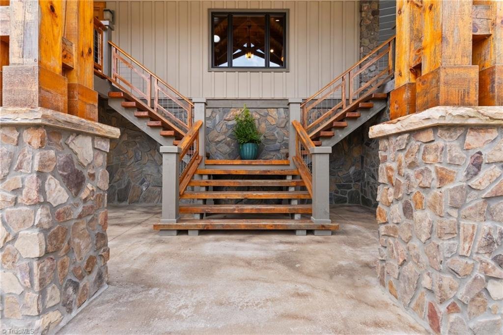 House in Glade Valley, North Carolina, United States 4 - 17649228