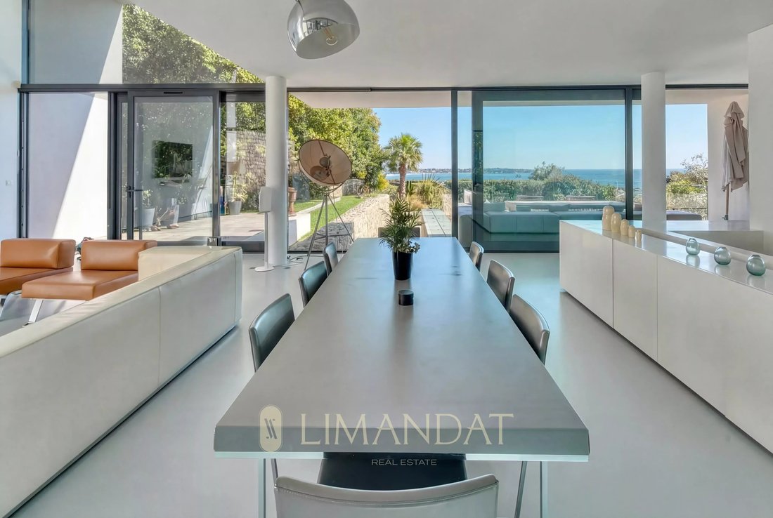 Villa in Cannes, Provence-Alpes-Côte d'Azur, France 4 - 17659290