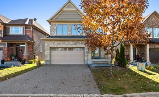 House in Ottawa, Ontario, Canada 1
