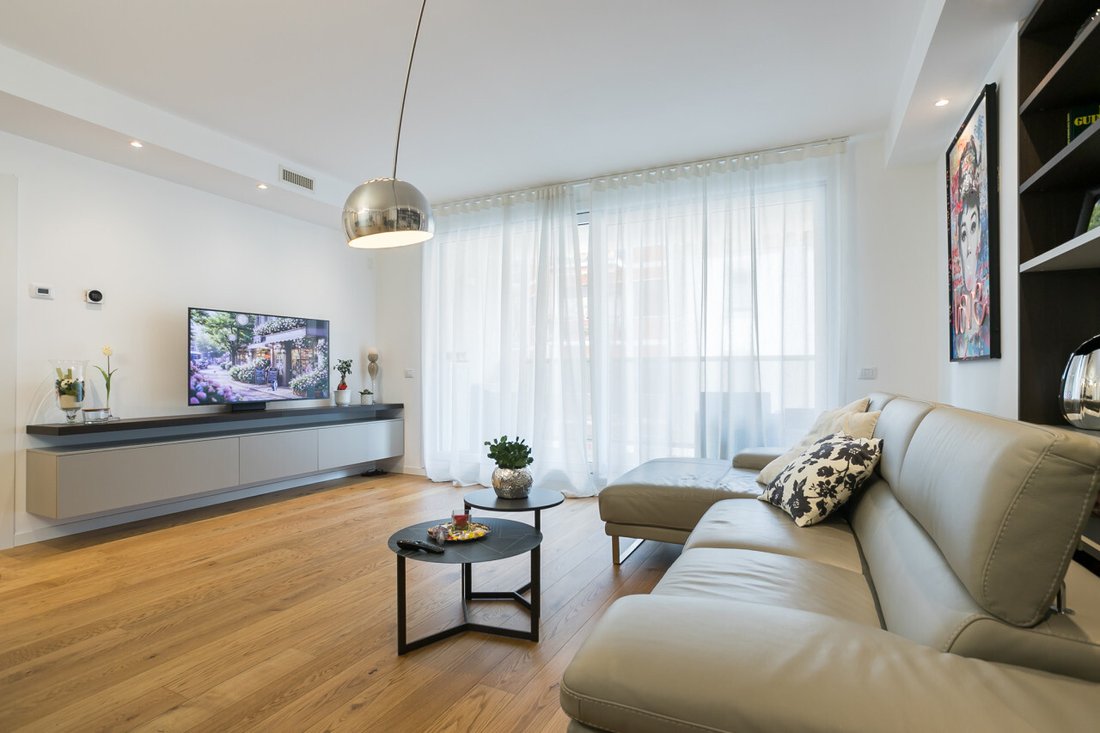 Apartment in Giovanni XXIII-Stazione, Bergamo, Italy 3 - 17650445